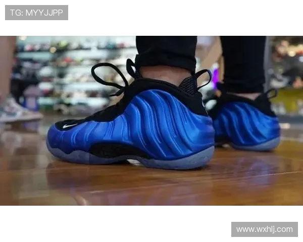 Nike世界杯球鞋Air引领速度与激情的绿茵传奇之路全新时代